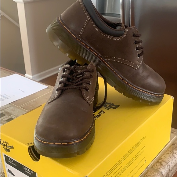 dr martens bolt